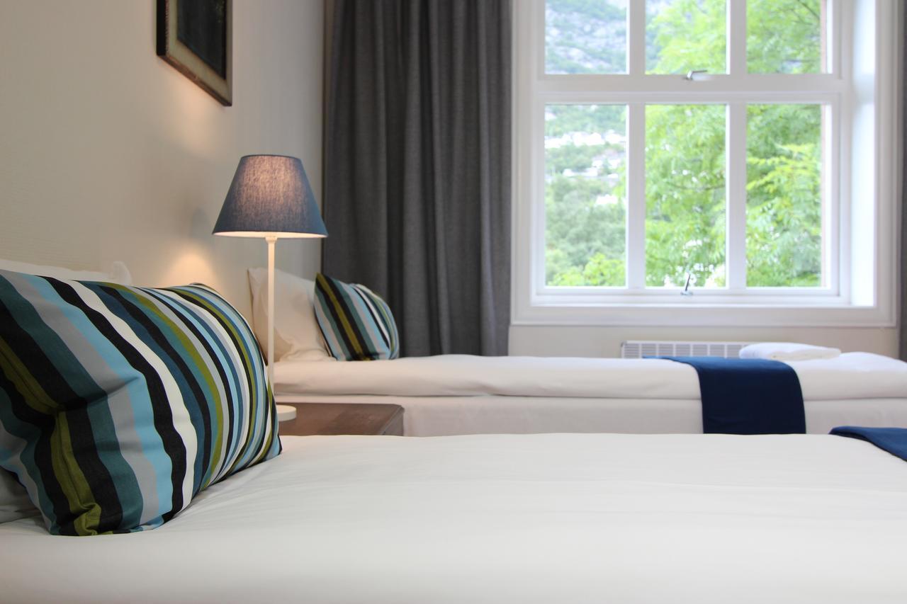 Slottet Apartments Тиседал Екстериор снимка