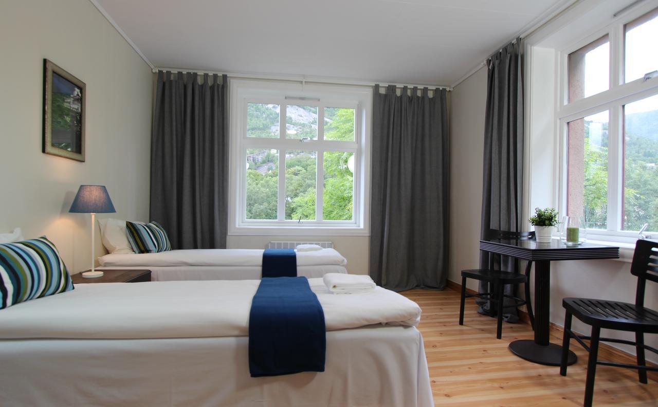 Slottet Apartments Тиседал Екстериор снимка